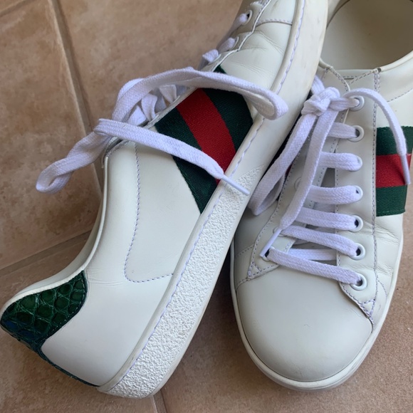 Mint condition Gucci sneakers - Picture 11 of 13